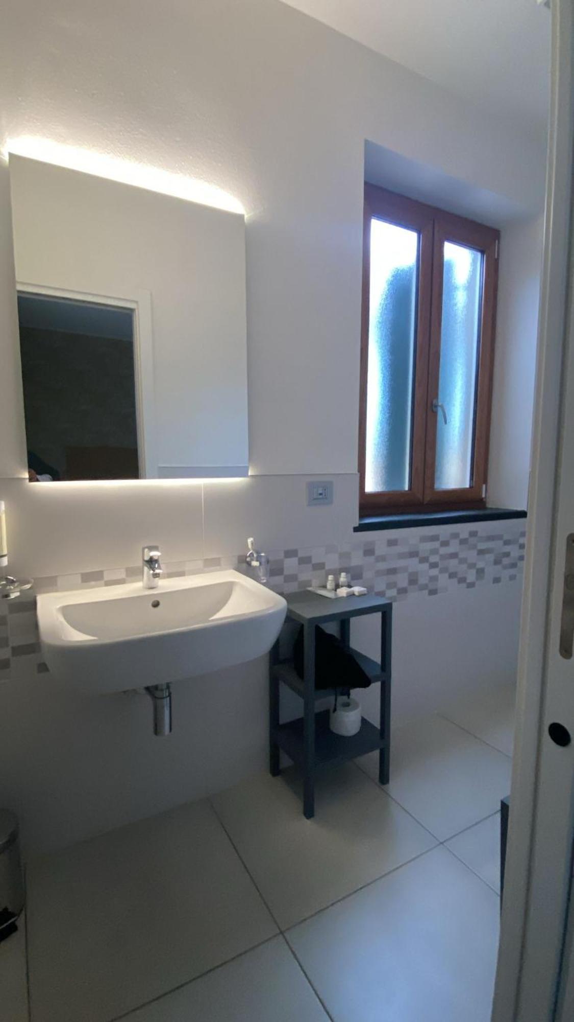 Lei Rooms Маранелло Экстерьер фото